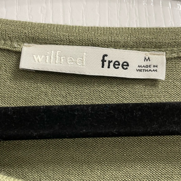 Aritzia | Tee - Jersey Knit - Picture 3 of 7